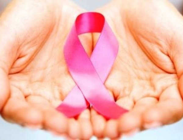 Lépj az egészségedért - mellrák elleni séta Nyíregyházán, a Jósavárosban 