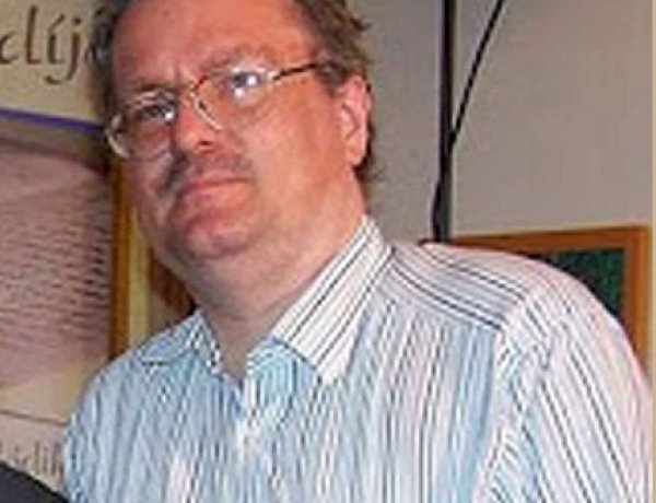 Országos Könyvtári Napok - Beszélgetés Petrusák János íróval 