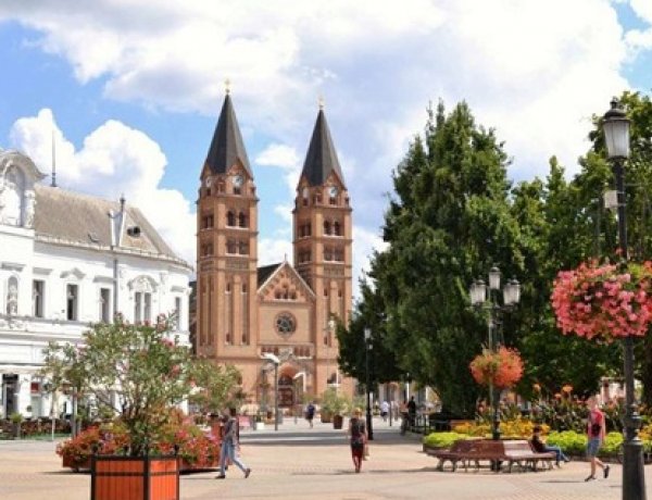 Országos Könyvtári Napok - A „szőke város" értékei a belvárosban 