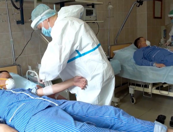 Magyarország szintet lépett a tesztelésben, kezelésben         