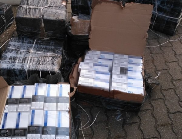 Közel tízmillió forint értékű csempészett cigaretta          