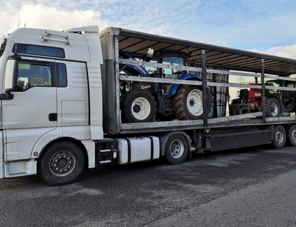Munkagépeket foglaltak le a rendőrök Csengersimán           