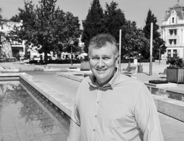 Saját halottjának tekinti dr. Adorján Gusztávot az önkormányzat – Városházi közlemény