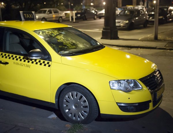 ITM: meghosszabbodik a taxisok autócseréjének határideje    