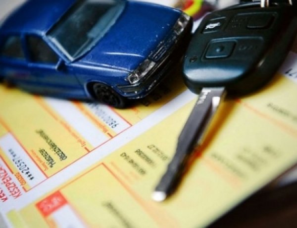 Jobban járhat, ha kötelezőt vált - Az idén is több mint egymillió gépjárművet érint