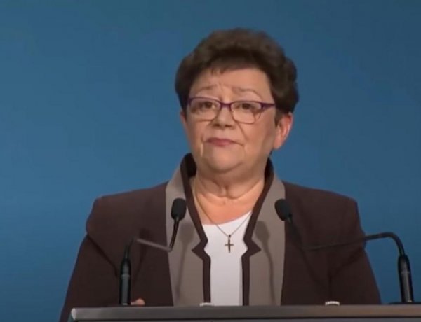 Országos tisztifőorvos: zajlanak az iskolákban a fertőtlenítő nagytakarítások