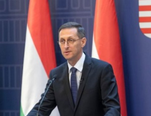 Befektetésnek is megéri a babakötvény - Adó-, járulék- és illetékmentes