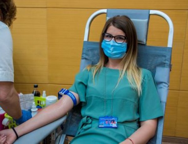 Fiatalok, diákok számára indított véradókampányt a Magyar Vöröskereszt