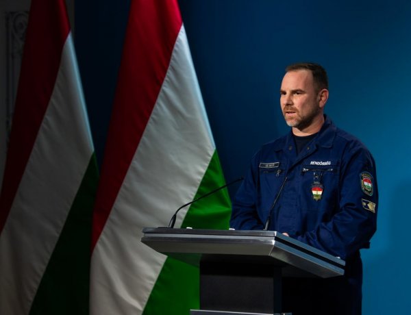 Többször és sűrűbben ellenőrzi a maszkviselés betartását a rendőrség