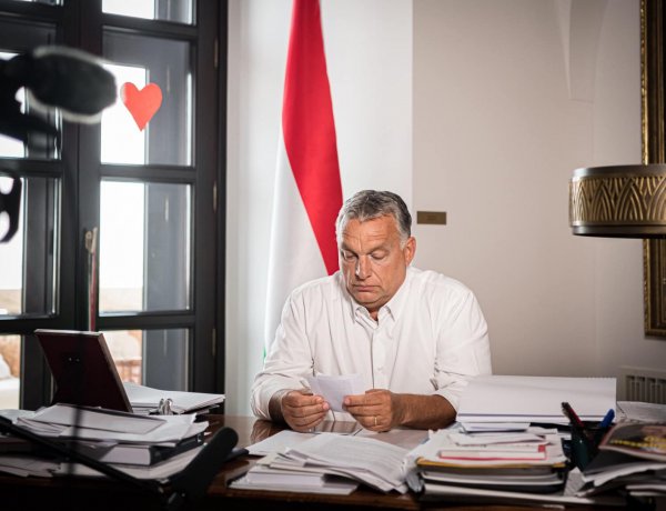 Kedd éjféltől teljesen megváltozik az élet: újabb intézkedéseket jelentett be Orbán Viktor