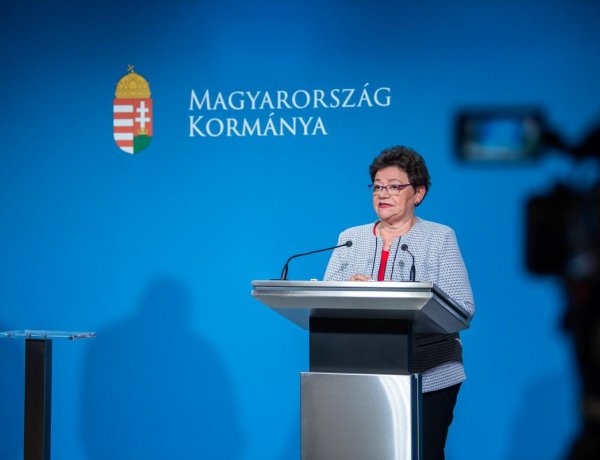 77-re nő a koronavírusos betegeket fogadó intézmények száma 