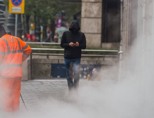 A vakcina még nem jelentene azonnali megoldást a járványra  