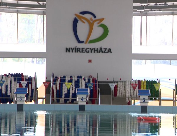 Tovább folytathatják az edzéseket a sportolók az új, Városi Uszodában