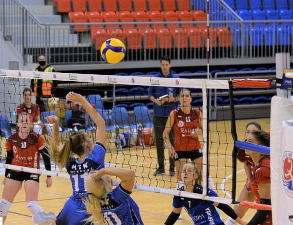 A felnőtt bajnokik folytatódnak, az utánpótlás meccseket nem rendezik meg