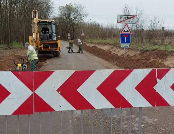 Teljes lezárás mellett tart az útfelújítás Nyírtura-Libabokor-Sóstóhegy környékén