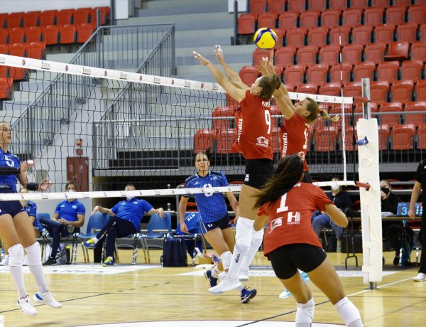 Bravúros győzelem tartalékosan is - Magabiztosan nyertek a röplabdások
