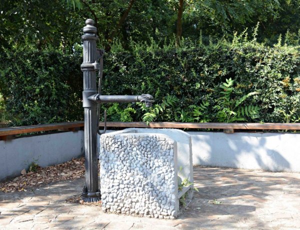 Amiről az utcák mesélnek... - A Jósa-kút történetéhez       