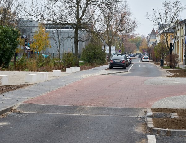 Rekreációs övezet a Benczúr és Bessenyei tér - A pihenést szolgálja