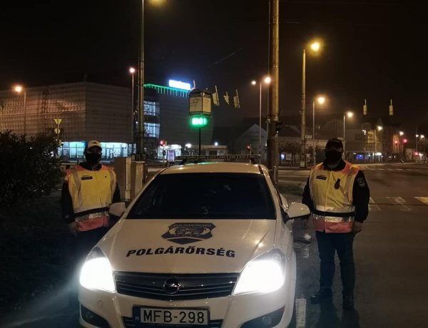 Húsz Polgárőr Egyesület működik Nyíregyházán - A kijárási tilalom alatt is dolgoznak