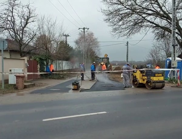 Befejeződtek az útfelújítási munkálatok a Csernyikbokori út és Szegély utcánál