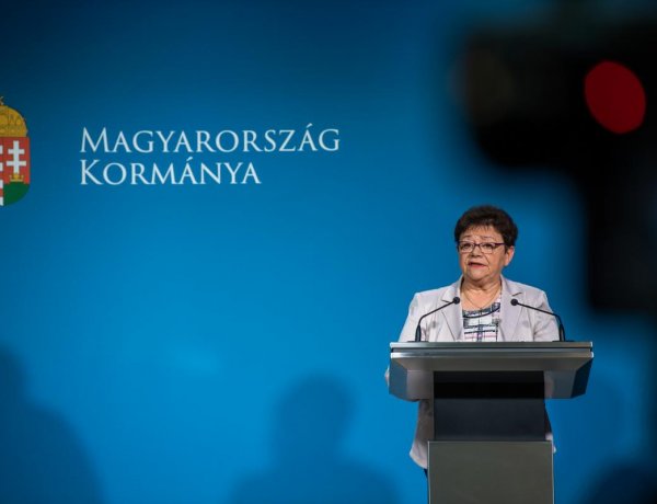 Országos tisztifőorvos: oltóanyag még nincs, de a lakosság hamarosan jelezheti az igényét