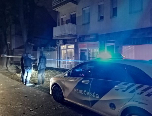 Késsel a kezében követelte a bevétel átadását, a rendőrök elfogták