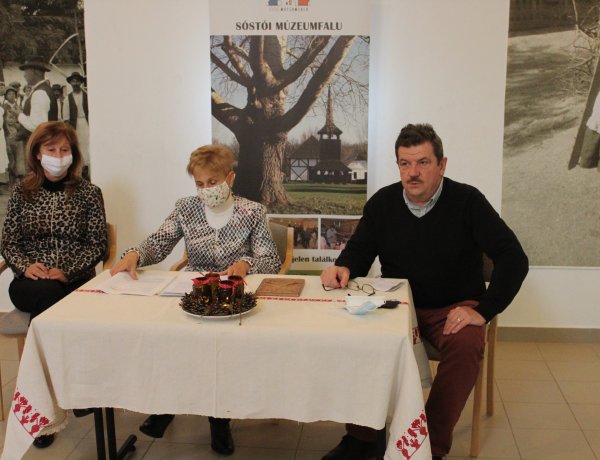 Erdész Sándor díjat vehetett át dr. Bodnár Zsuzsanna néprajzkutató
