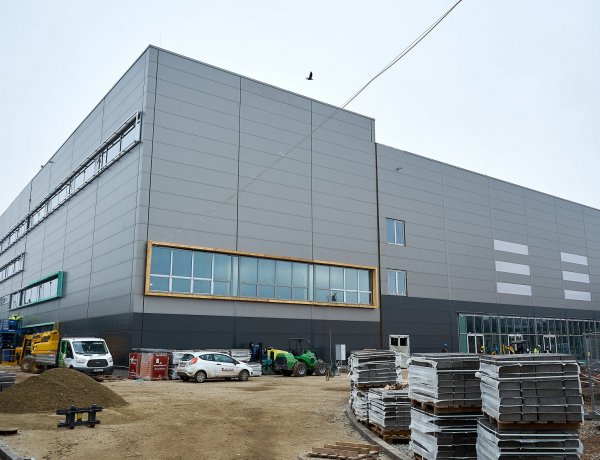 Modern Városok Program: többletforrás az Atlétikai Centrum építéséhez 