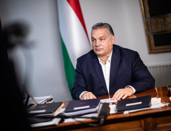 Orbán Viktor: Januártól fél évvel meghosszabbítjuk a hitelmoratóriumot
