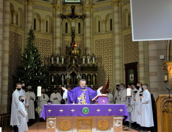 Elbúcsúzott a plébániától Felföldi László atya!  A Pécsi Egyházmegye püspöke lesz!