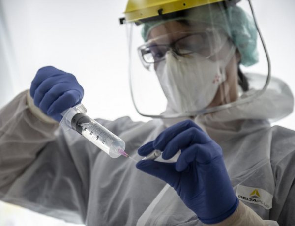 EMMI: Új gyógymód a koronavírus okozta betegségek ellen          