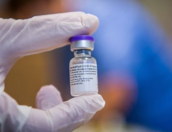 Partnereket keres a BioNTech, hogy el tudja látni az igényeket