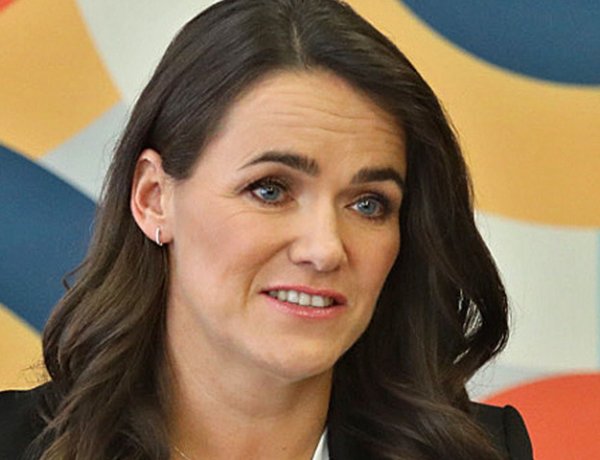 Garantálja a tizenharmadik havi nyugdíj visszavezetését a kormány