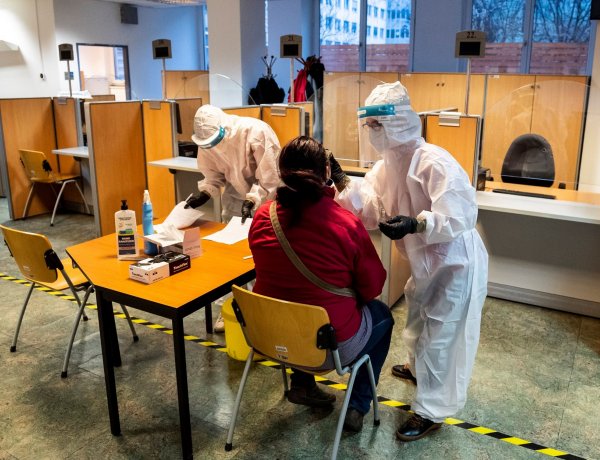 Folyamatosan zajlik a köznevelési intézményekben dolgozók tesztelése