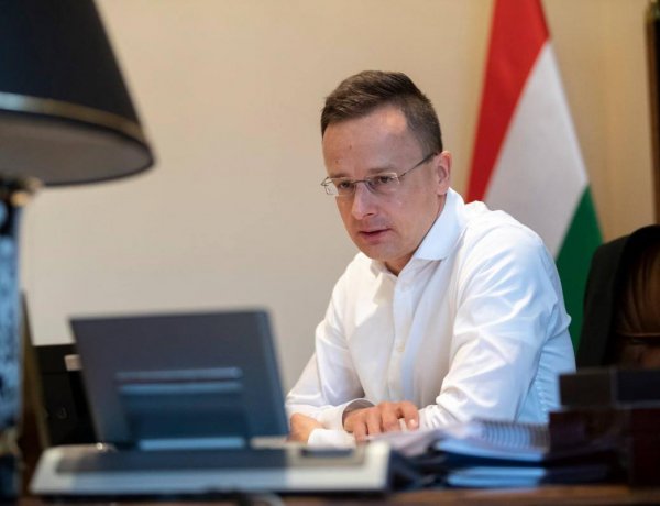 Szijjártó: a világjárvány alatt 1676 milliárd forintnyi beruházás érkezett Magyarországra