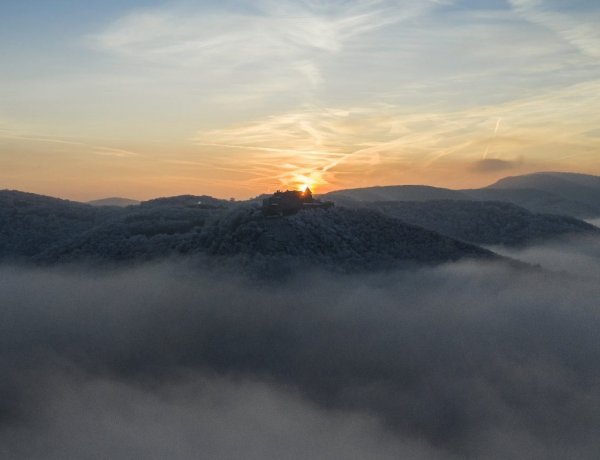 Országos Meteorológiai Szolgálat: a napfény megküzd a havazással hétfőn