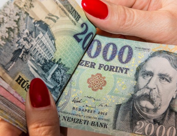 Közeledik a megállapodás, ekkora lehet a minimálbéremelés   