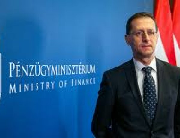 Varga Mihály: ötmilliárd forintos pályázat indul élelmiszeripari cégeknek