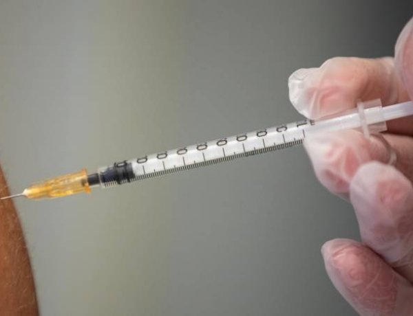 Nemzeti Népegészségügyi Központ : COVID-19 elleni oltási sorrend