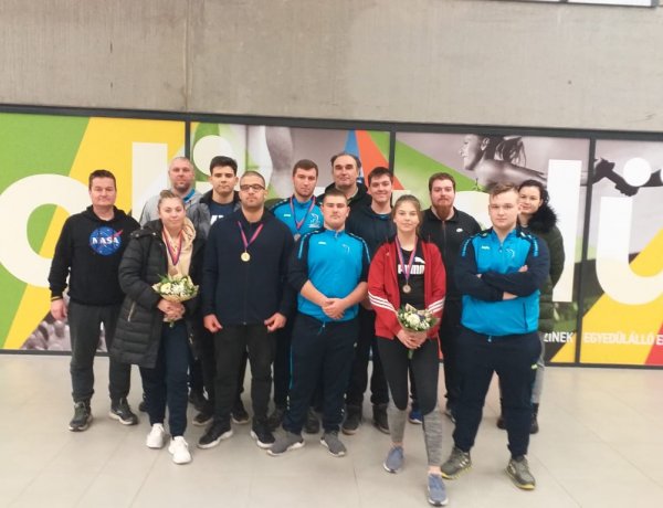 Győrben az atléták - Hét érmet szereztek a dobók a versenyen