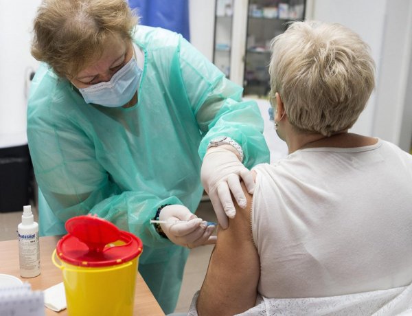 Tájékoztatás – védőoltások beadása az idősotthonokban       