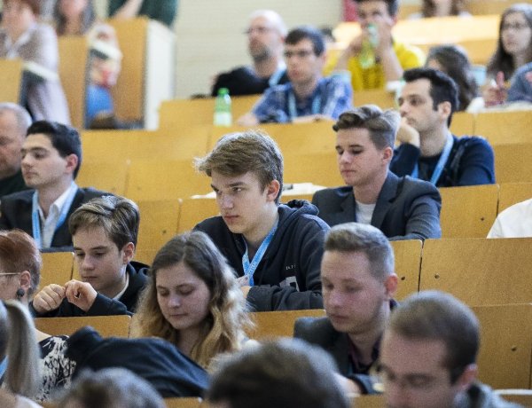 Példa nélkül álló egyetemi fejlesztési program indul el     