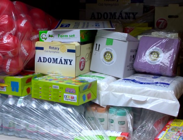 Adomány – Több mint 800 ezer forintnyi segítség érkezett a Jósa András Oktatókórházba