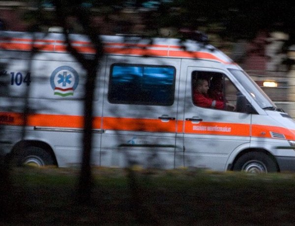 Két személygépkocsi ütközött vasárnap Nyírmeggyes és Nyírcsászári között