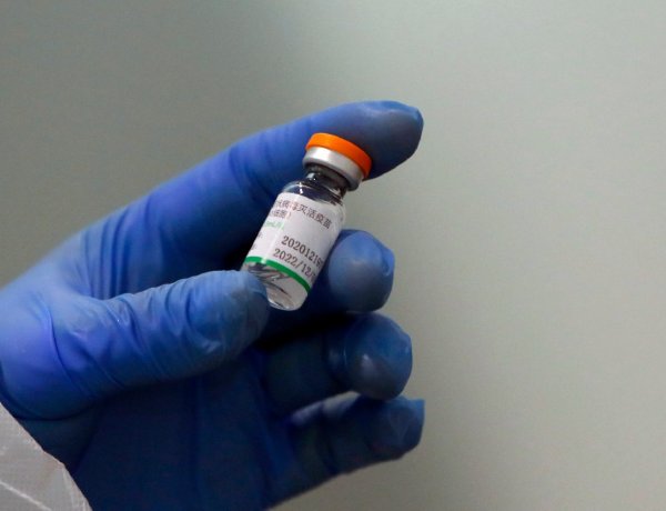 A vártnál korábban és több Sinofarm vakcina érkezik             