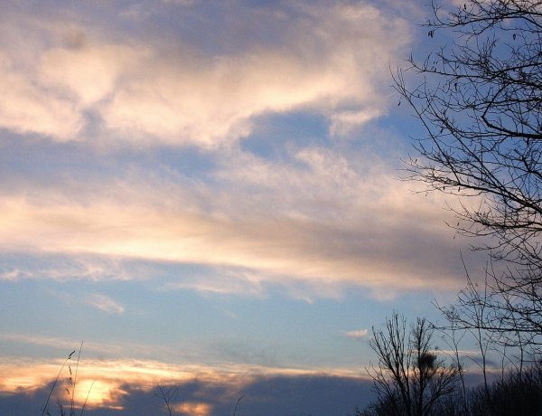 Vége a fagyos időnek, megérkezett a melegfront                   