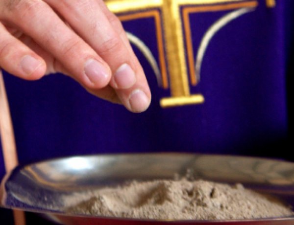 Hamvazószerdával megkezdődik a húsvéti előkészületi idő, a nagyböjt