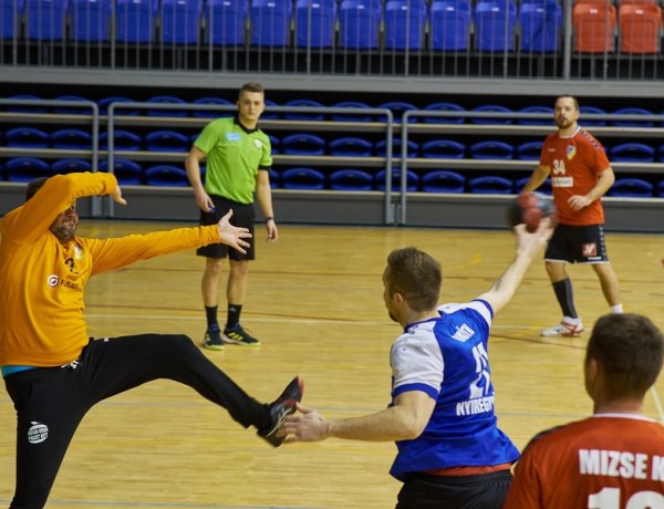 Bosszantó pontvesztés a végén - Az utolsó másodpercekben kapott gólt az NYKC