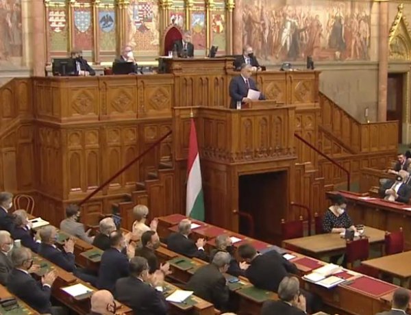 A veszélyhelyzet meghosszabbításáról dönt az Országgyűlés   