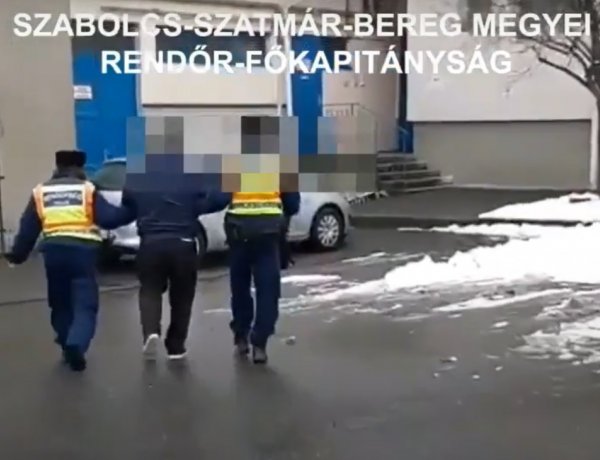 Nemzetközi elfogatóparancs volt érvényben a nyírcsaholyi férfi ellen, a rendőrök elfogták 
